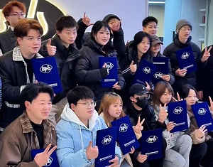 成都鲍豪斯职业技能培训学校：专注美发，摄影，化妆教育20年，让零基础小白也能掌握高薪手艺，毕业即就业的靠谱之选